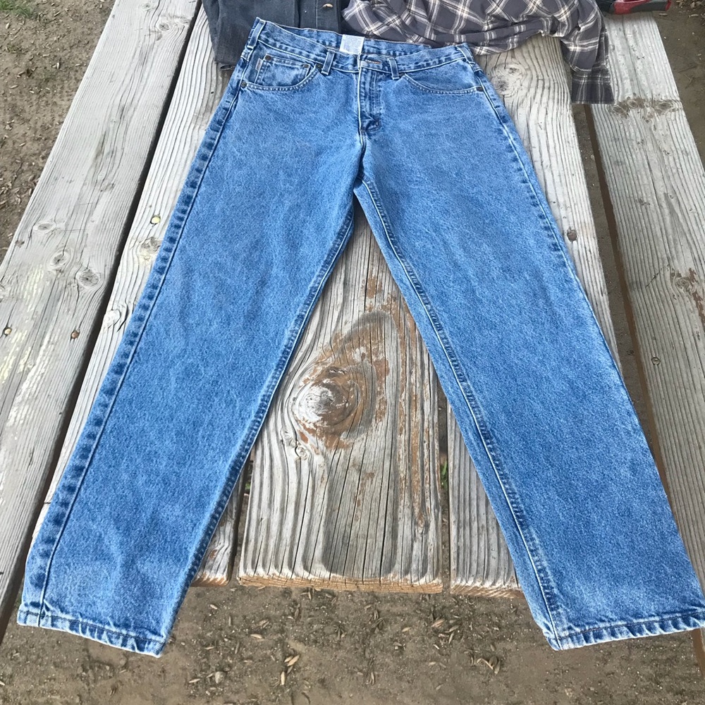 32x32 Carhartt Jeans